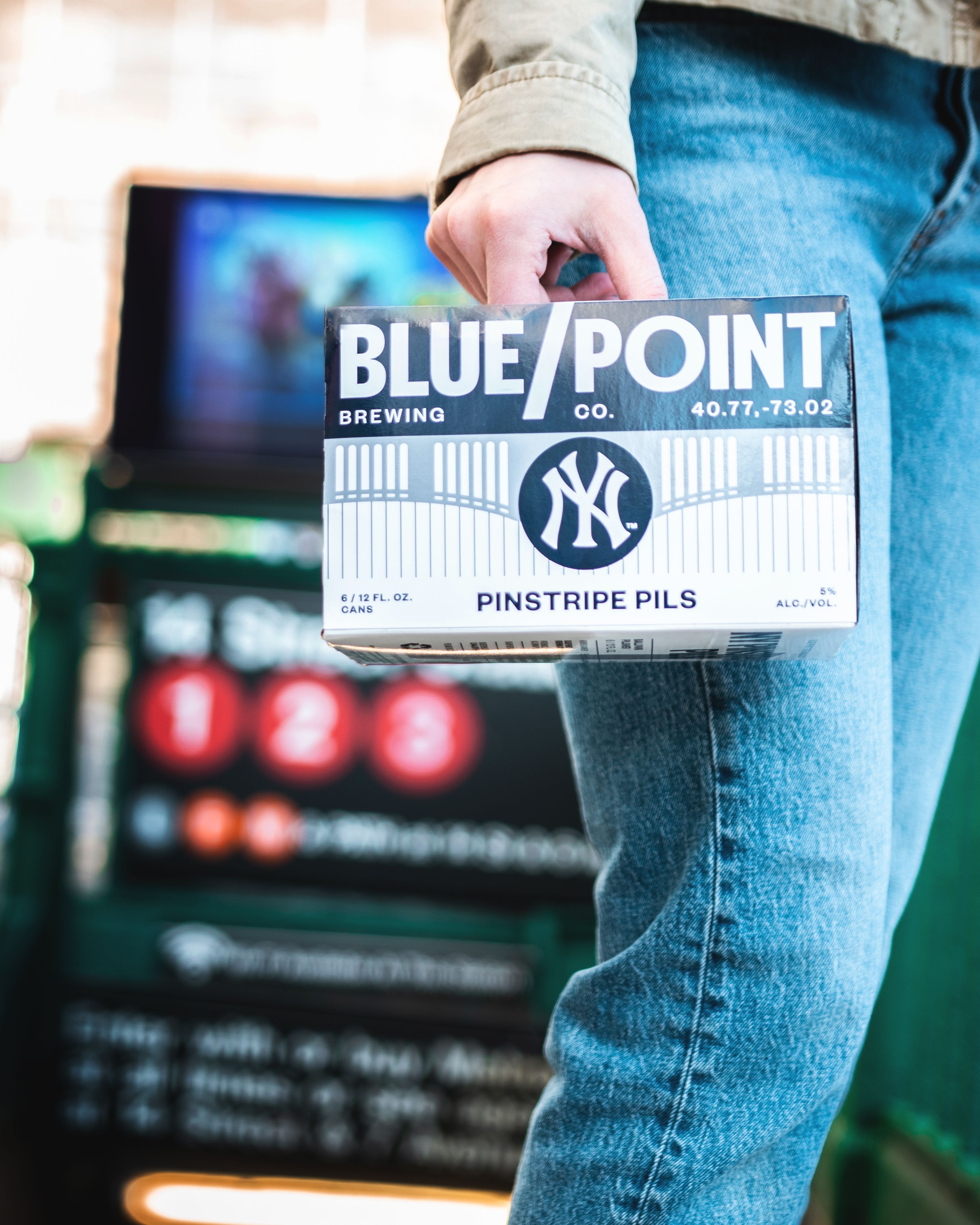 Pinstripe Pils / Blue Point Brewery